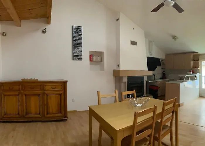 Holiday home Maison De Village En Provence *